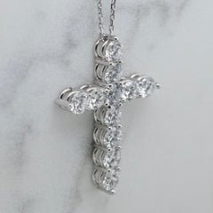 18k White Gold Lab Grown Diamond Cross Pendant & Chain